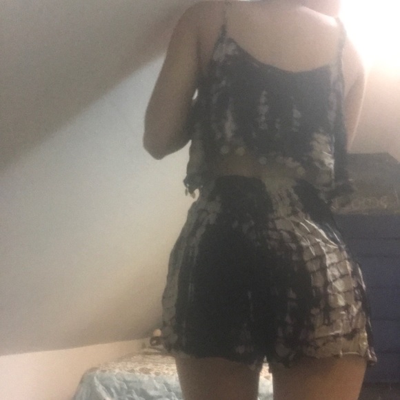 Romper - Picture 4 of 4